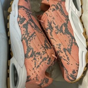 Hot Step NOCTA pink quartz